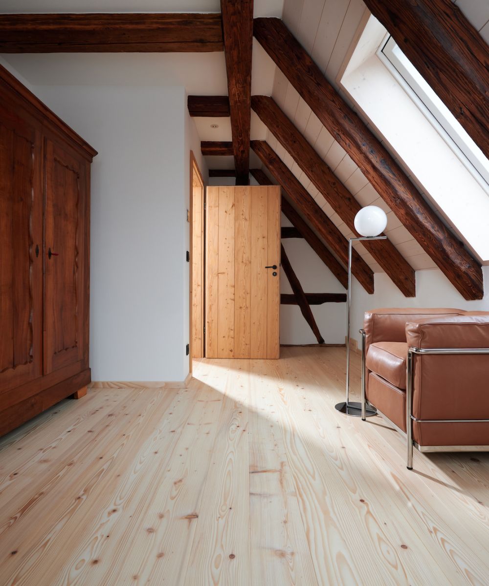 Renovation of a 300-year-old Black Forest timber-frame house