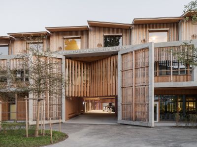 Nachhaltige Fassade: Douglasie für das neue KISPI – Kinderspital Zürich