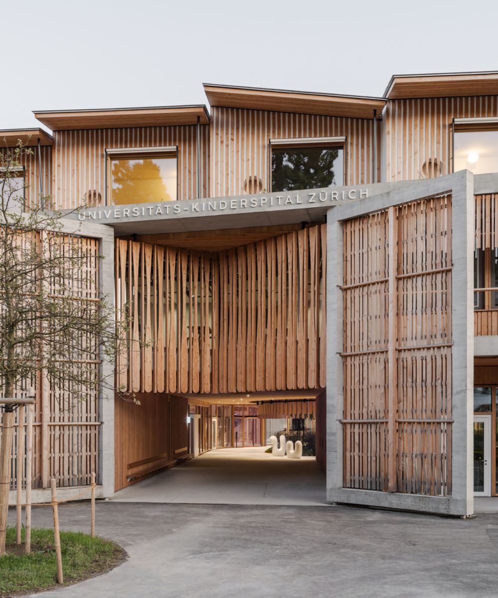 Nachhaltige Fassade: Douglasie für das neue KISPI – Kinderspital Zürich