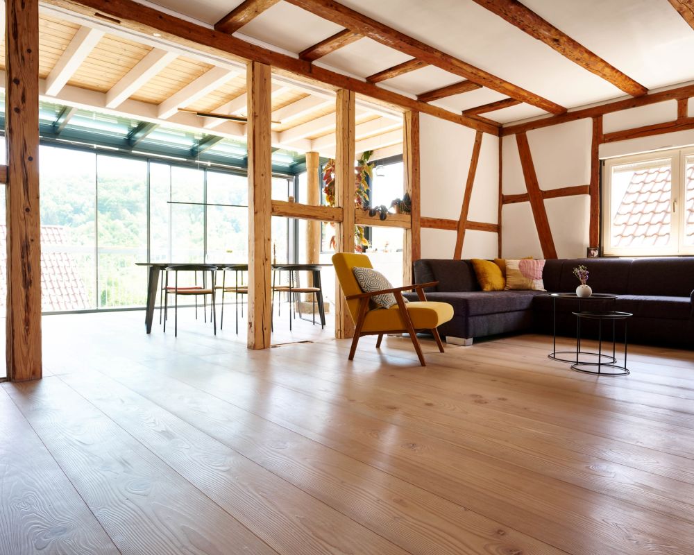 Characterful old building, Korb