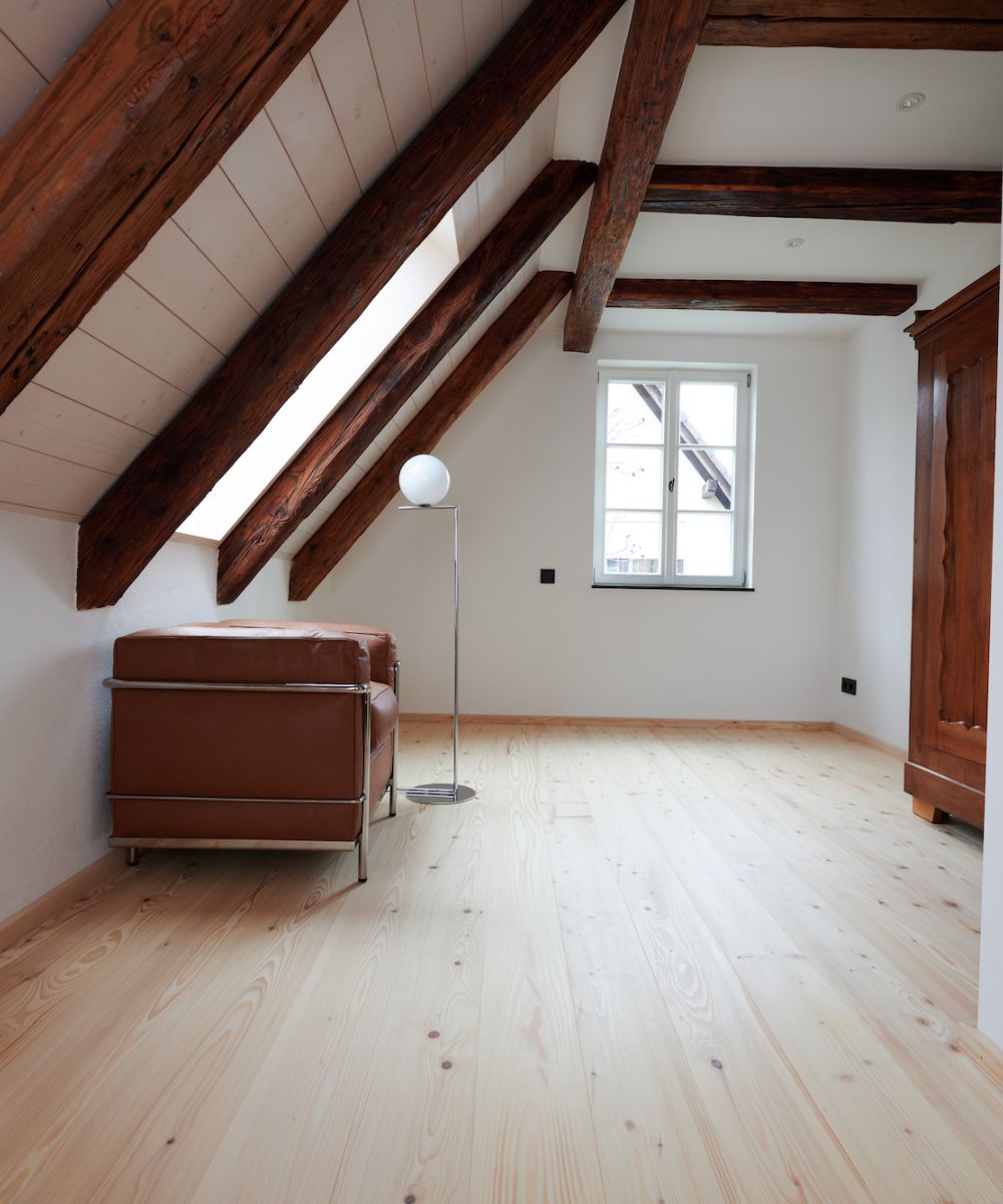 Renovation of a 300-year-old Black Forest timber-frame house